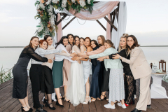 svadba-terr-na-beregu-ozera-8